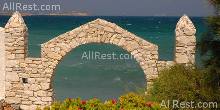 Holiday Sun Hotel 4